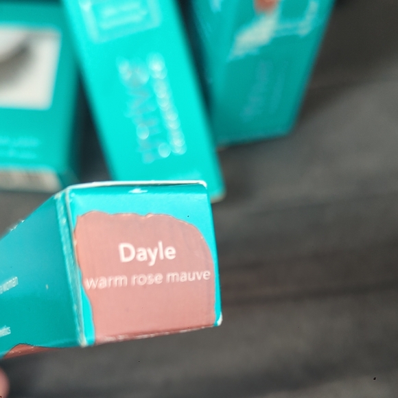 Spa Package Rachel Zoe Thrive Causemetics Lipstick Lash Clinicals Serums - Picture 10 of 13